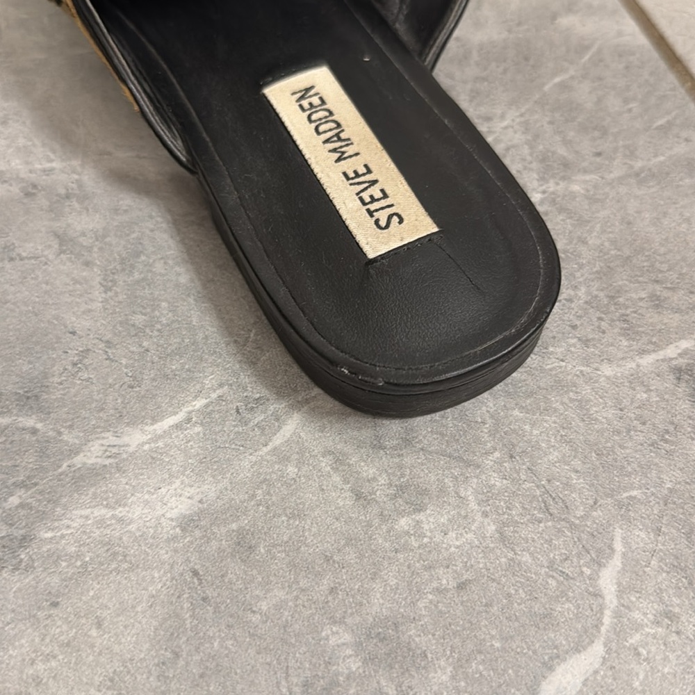 Steve Madden Leopard Mule - Picture 4 of 5